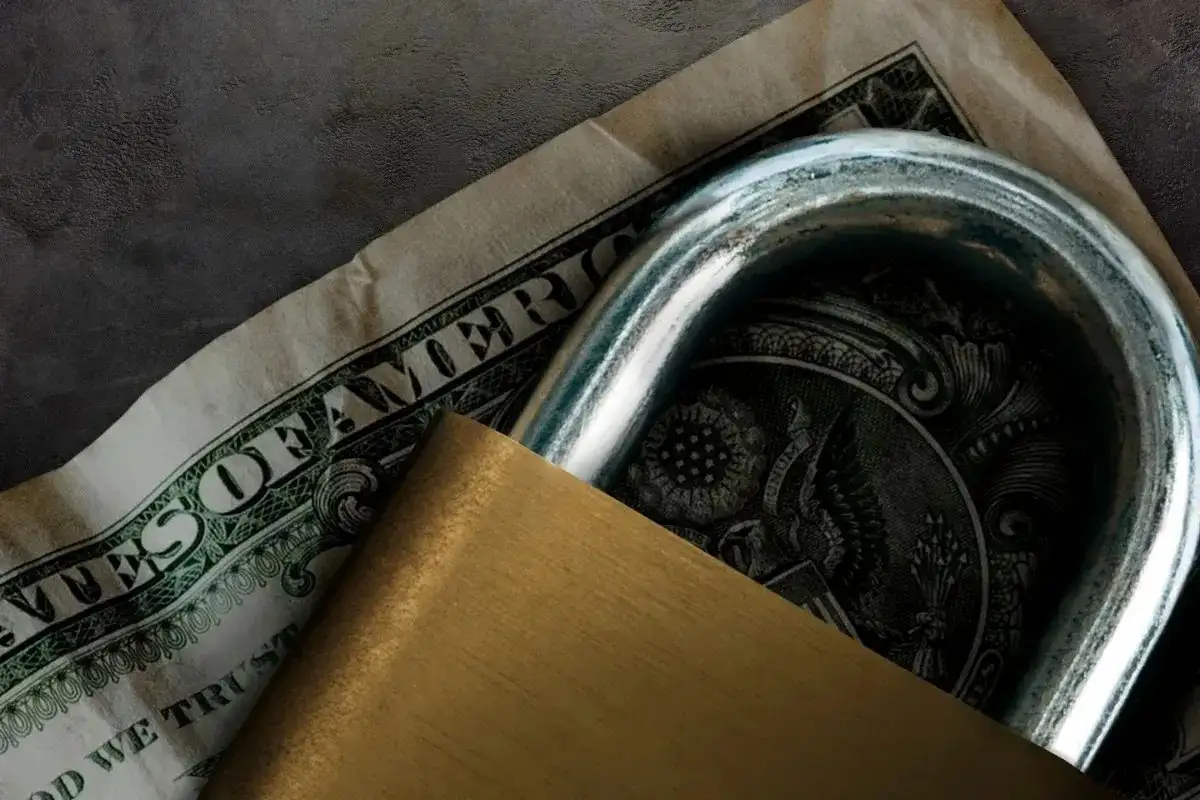 Federal Reserve providing liquidity to ease U.S. credit crunch