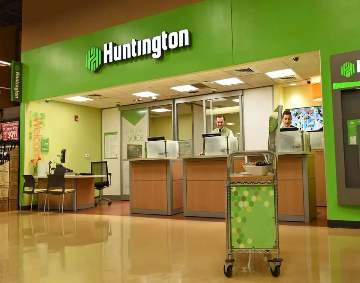 Huntington Bank Partners with Ameriprise to Overhaul Wealth Management