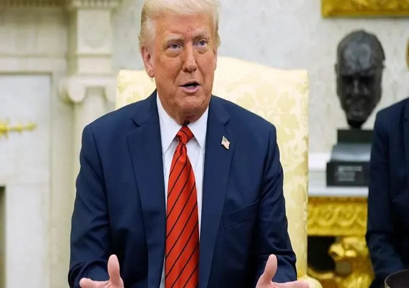 Jerome Powell and Donald Trump amid growing tensions over Federal Reserve independence and interest rate policy