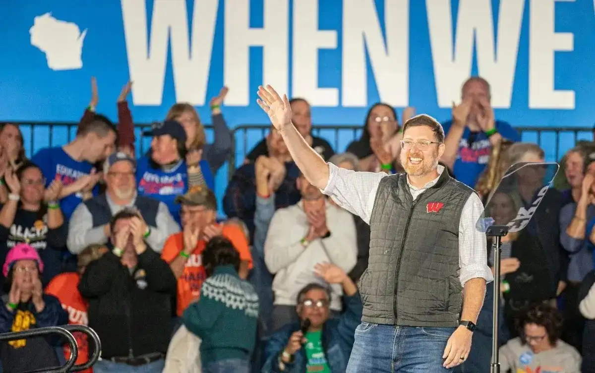 Progressive lawmakers challenging Democratic Party leadership