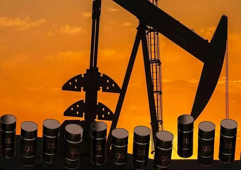 Stock market screens showing S&P 500, Dow Jones, and Nasdaq movements during a volatile trading session